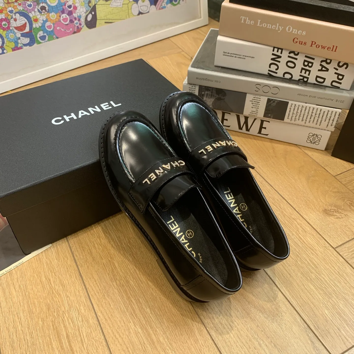 👟👟Ex-factory price 640👟👟 🍀2025 spring and summer new Chanel Chanel small diamond buckle monogram Loaf lazy half-slippers, which can be worn all year round. No matter when you wear them, they are very high-end and durable. When shopping, you can attract attention on the street! Easily travel between commuting and leisure occasions, becoming a carefree fashionable and elegant woman~ Upper: cowhide/butter Lining: lambskin Sole: Italian genuine leather outsole Size: 35-39 (40/41 customized, non-refundable and non-exchangeable 👉